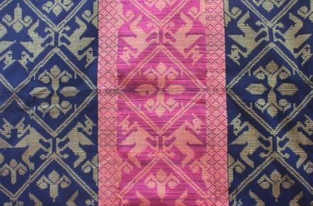 Kre Alang motif Piyo Manis