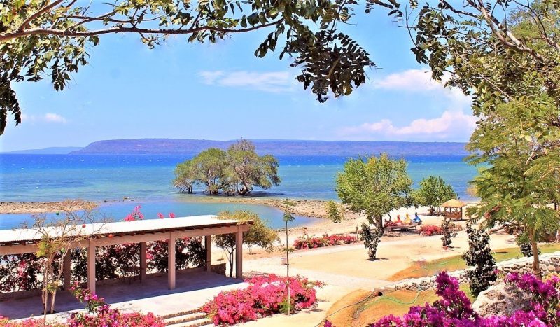 Suasana pantai ai loang, Sumbawa , NTB.